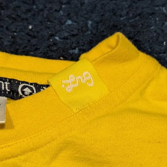 LRG Yellow Tee with Green Lion Graphic - Picture 5 of 8